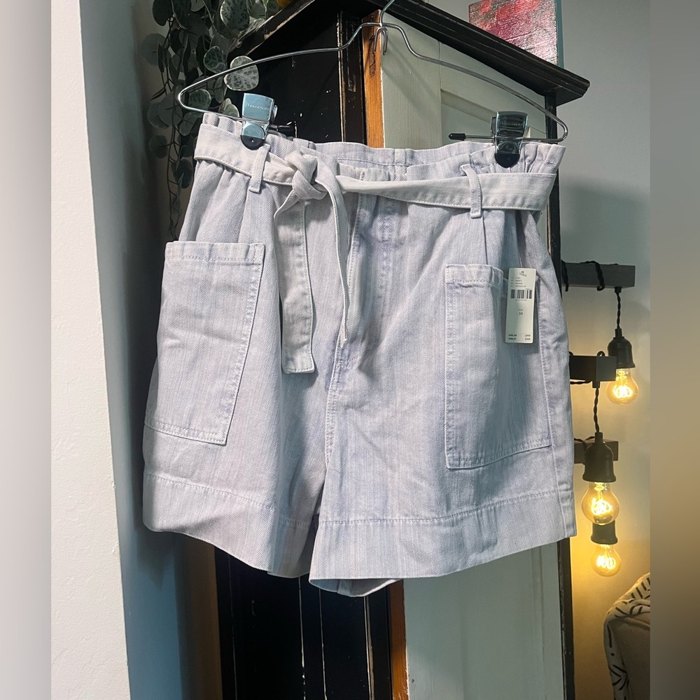 Anthropologie Pilcro Slim Boyfriend shorts